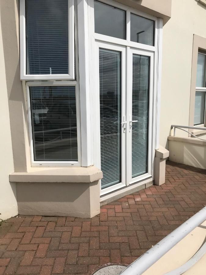 Apt 1, Whiterocks Portrush Luaran gambar